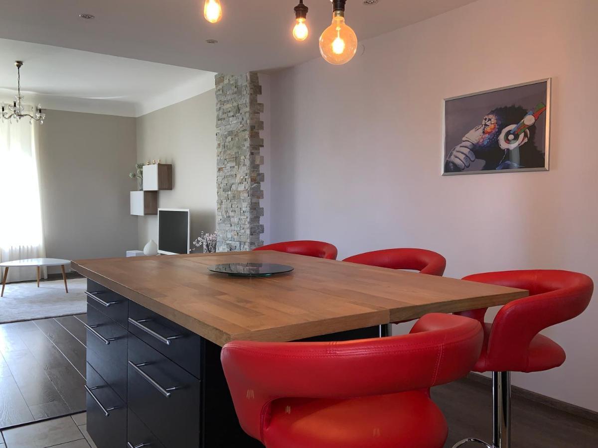Le Saint-Bernard Apartment Мец Екстериор снимка